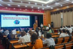 VIAC phối hợp với Ngân hàng Agribank tổ chức Chương trình Đào tạo “Kỹ năng soạn thảo, đàm phán, ký kết hợp đồng”