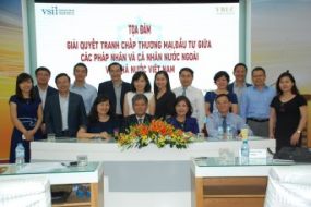 Toạ đàm: “Giải quyết tranh chấp thương mại, đầu tư giữa các pháp nhân và cá nhân nước ngoài với Nhà nước Việt Nam”
