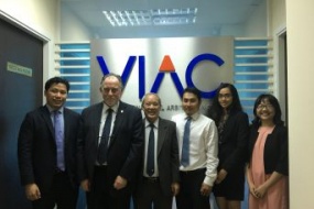 VIAC gặp gỡ trao đổi với Chủ tịch Viện Trọng tài Anh Quốc CIArb