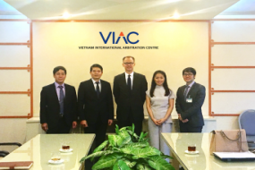 VIAC tiếp đón Phó Tổng Thư ký Tòa án Trọng tài Thường trực PCA tới thăm và làm việc
