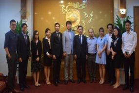 VIAC tiếp đón đoàn cán bộ đại diện Samsung Việt Nam