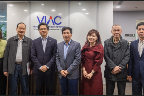 Trung tâm Trọng tài Quốc tế Việt Nam (VIAC) làm việc với Hiệp hội các Nhà thầu Xây dựng Việt Nam (VACC) về các hoạt động phối hợp trong năm 2023 