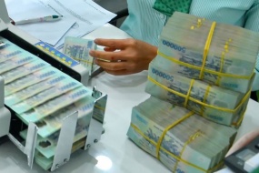 “Áp trần” hạn mức giải ngân trực tiếp: Khó cho cả ba bên
