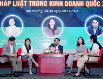 Đại diện VIAC tham gia Hội thảo Chuyên đề “Pháp luật trong Kinh doanh Quốc tế”