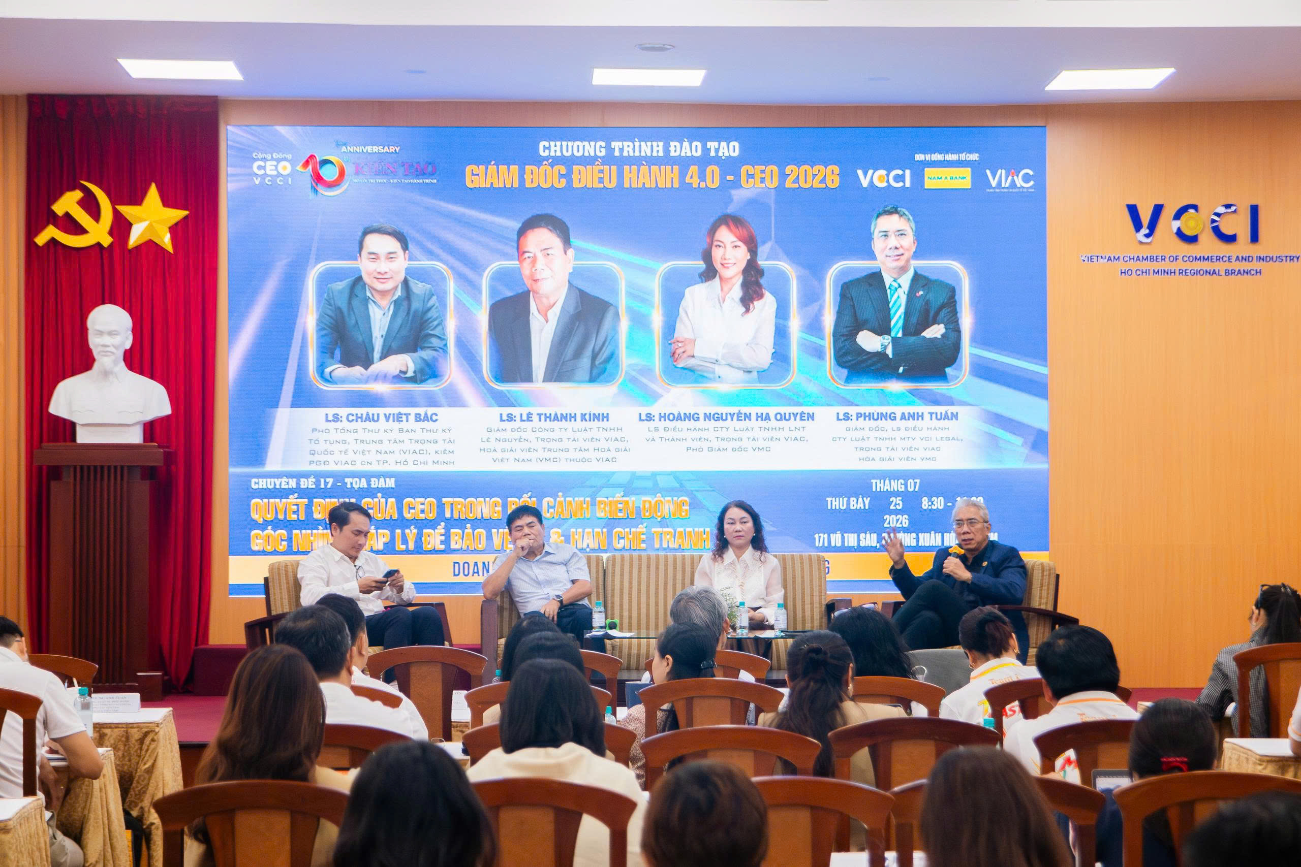 VIAC và VCCI-HCM triển khai thành công Toạ đàm CEO 2026 "Quyết định của CEO trong bối cảnh biến động: Góc nhìn pháp lý để bảo vệ doanh nghiệp và hạn chế tranh chấp”