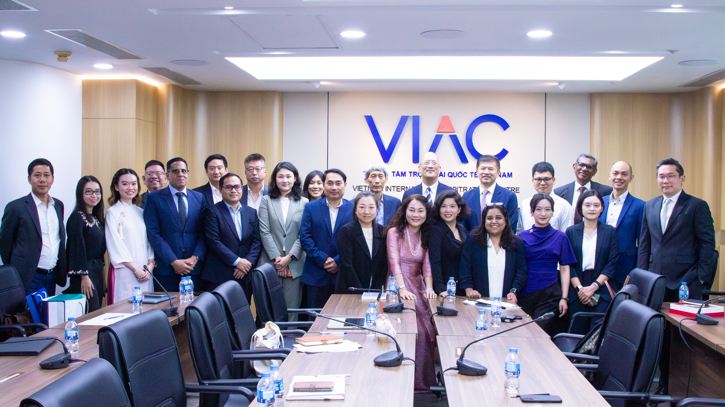 VIAC tiếp đón và làm việc với Hiệp hội Luật sư liên Thái Bình Dương (IPBA)