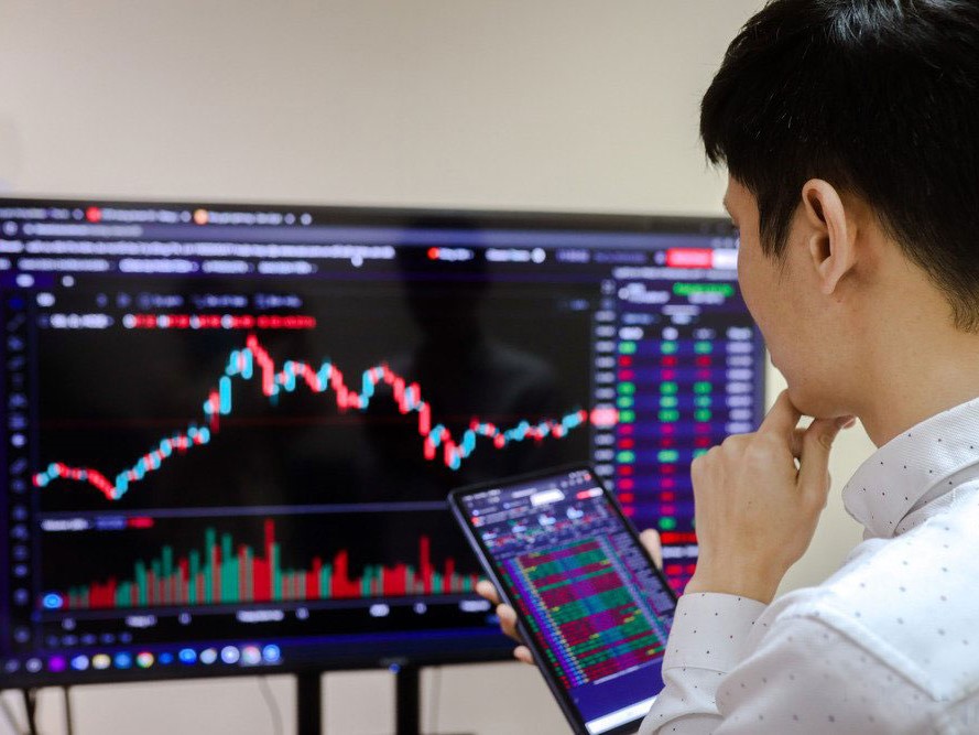 Kinh tế Việt Nam phục hồi sẽ là điểm tựa cho thị trường chứng khoán