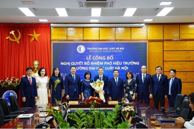 Appointment of Assoc. Prof. Dr, Arbitrator Nguyen Ba Binh as the Vice Rector of Hanoi Law University 