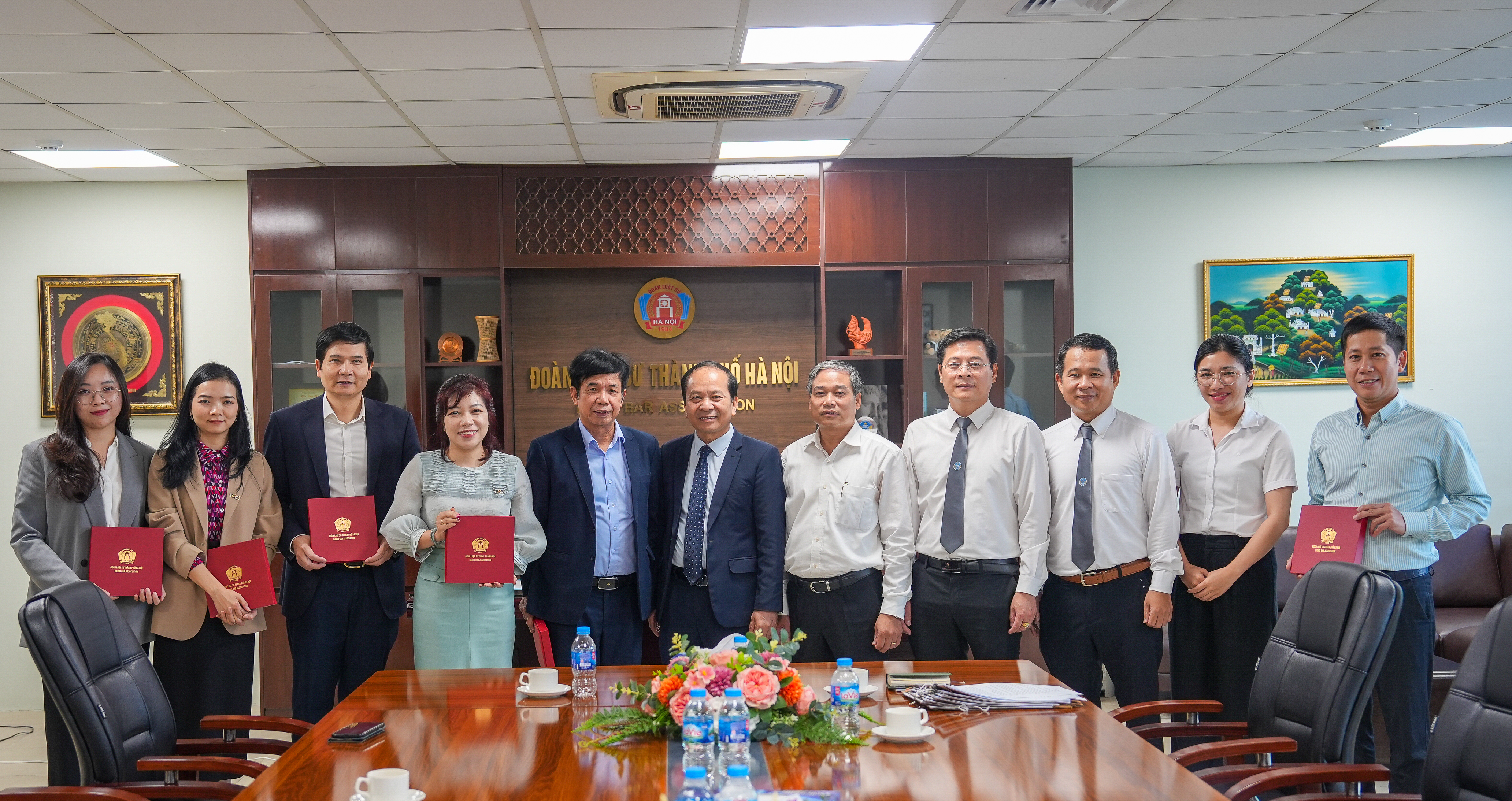 VIAC làm việc với Đoàn luật sư thành phố Hà Nội